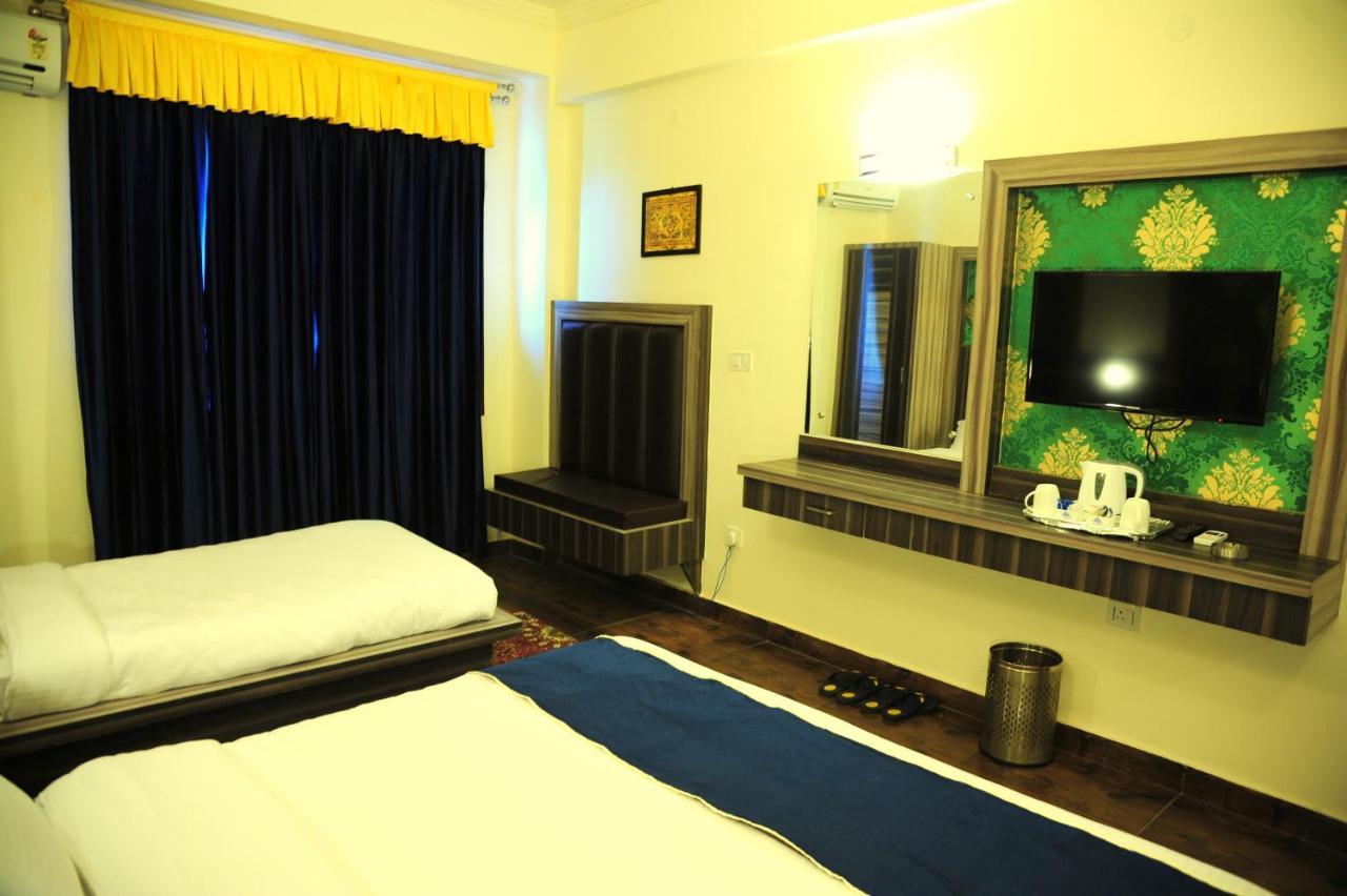 Hotel Grand Sharan Katra  Exterior photo